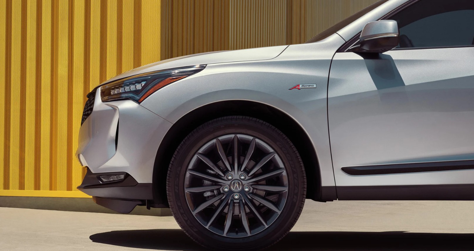 Порівняння цін Acura vs BMW Київ