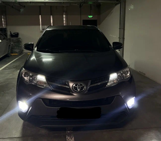 Toyota RAV4 IV (XA40) 2013 р 